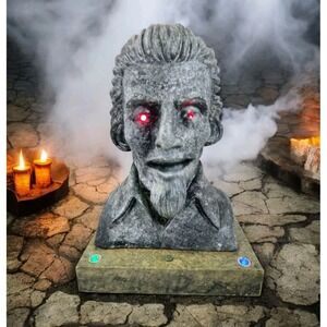 Gemmy Spooky Talking Motion Animated Statue Bust Head Halloween Decor Prop Light